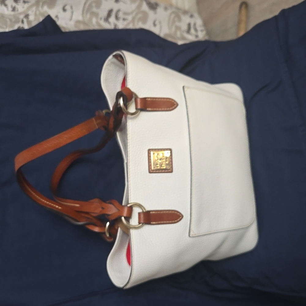 Dooney & Bourke hand Bag